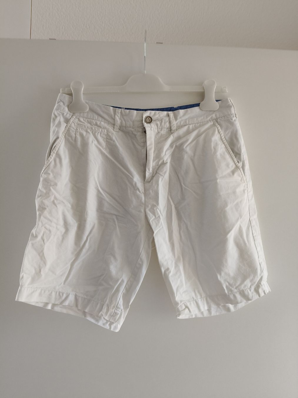 Maddison Pantalons: Short Maddison Blanc Taille S – D'occasion à Petit-Lancy par Elissouche