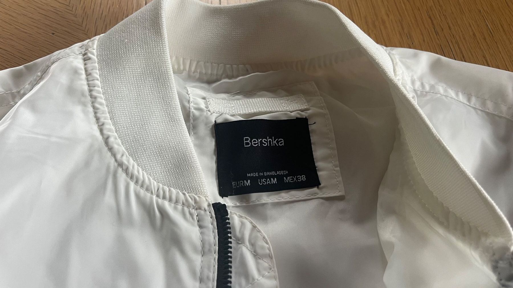Bershka Giacche: Bershka Jacke Weiss, Grösse M, NEU – Nuovo (secondo la descrizione) da Schübelbach venduto da Dolly990_2 1