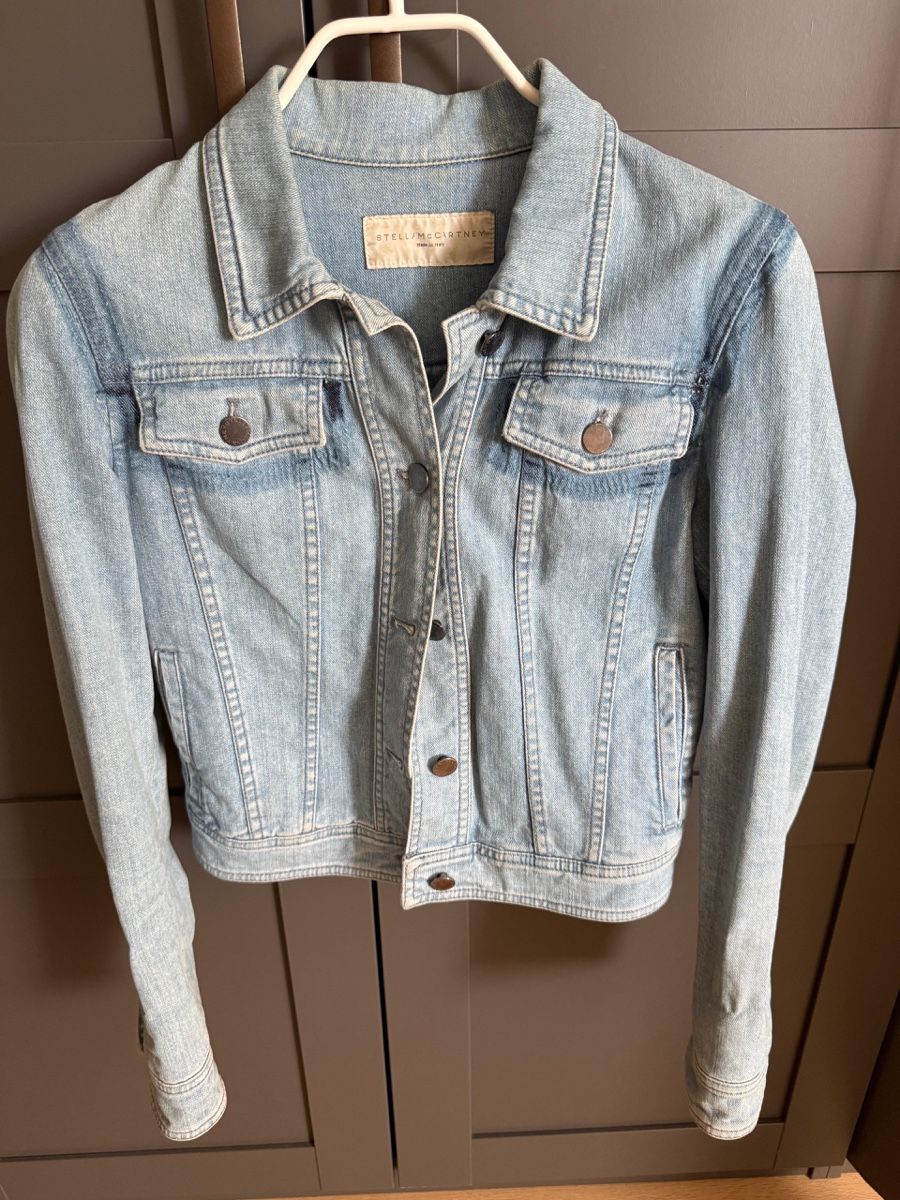 Stella McCartney Jacken: Stella Mccartney Jeansjacke in gr.36 – Gebraucht aus Herrliberg von Belle_noel91