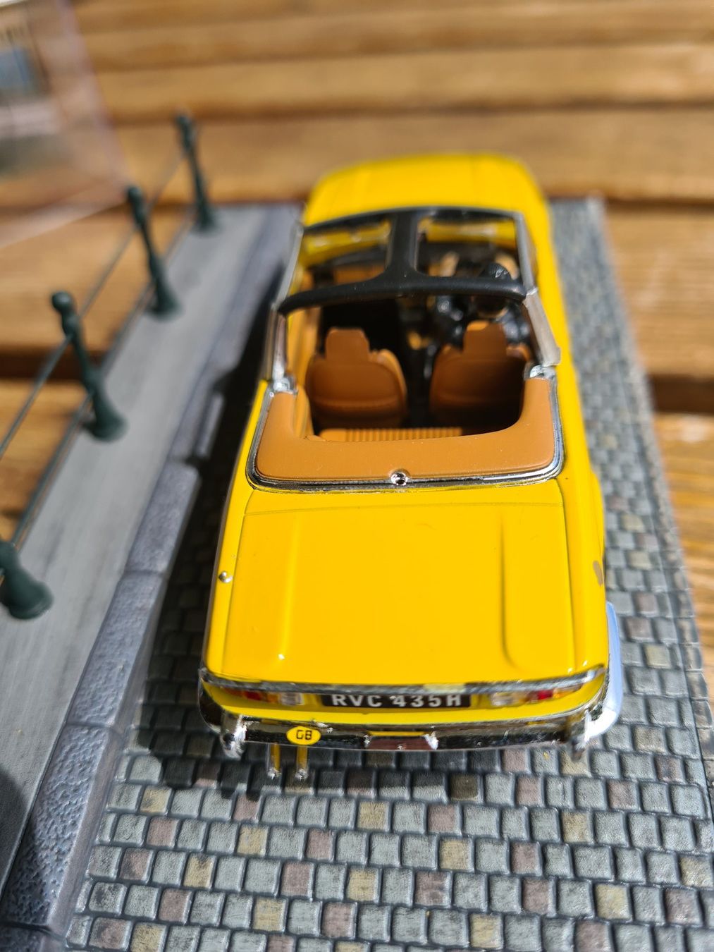 Triumph Modellini d'auto: FABRI TRIUMPH Stag 007 James Bond – Usato da Basel venduto da Solarbebop 3
