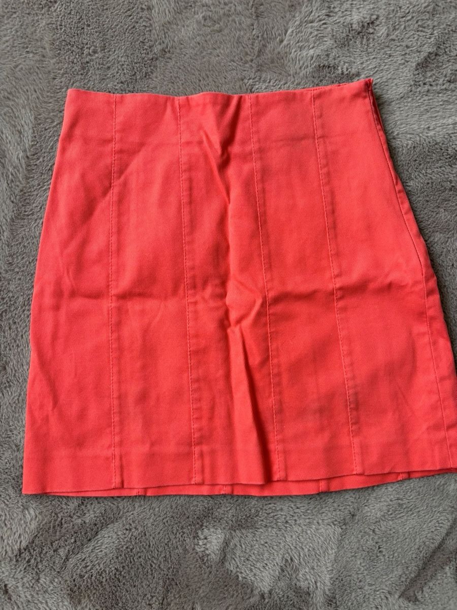 Mango Röcke: Rock Damen Grösse 34-36  – Neu (gemäss Beschreibung) aus Balgach von Miisarah