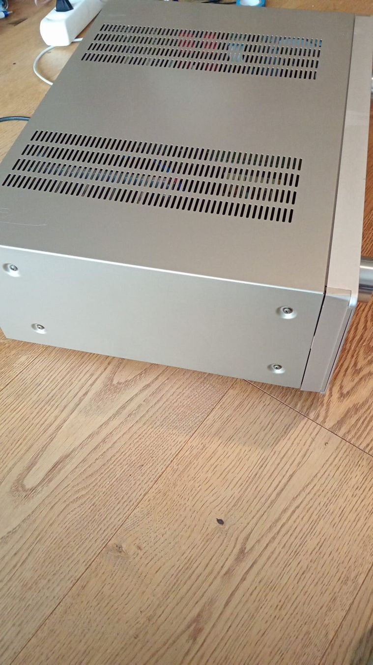 Marantz Amplificatori: Fully Refurbished - Marantz PM7000 Vintage Amplifier – Usato da St-Cergue venduto da per_6cx5 5