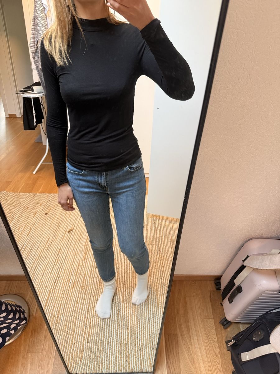 Camicette: Turtleneck shirt  – Usato da Blonay venduto da ana_cfz5 1