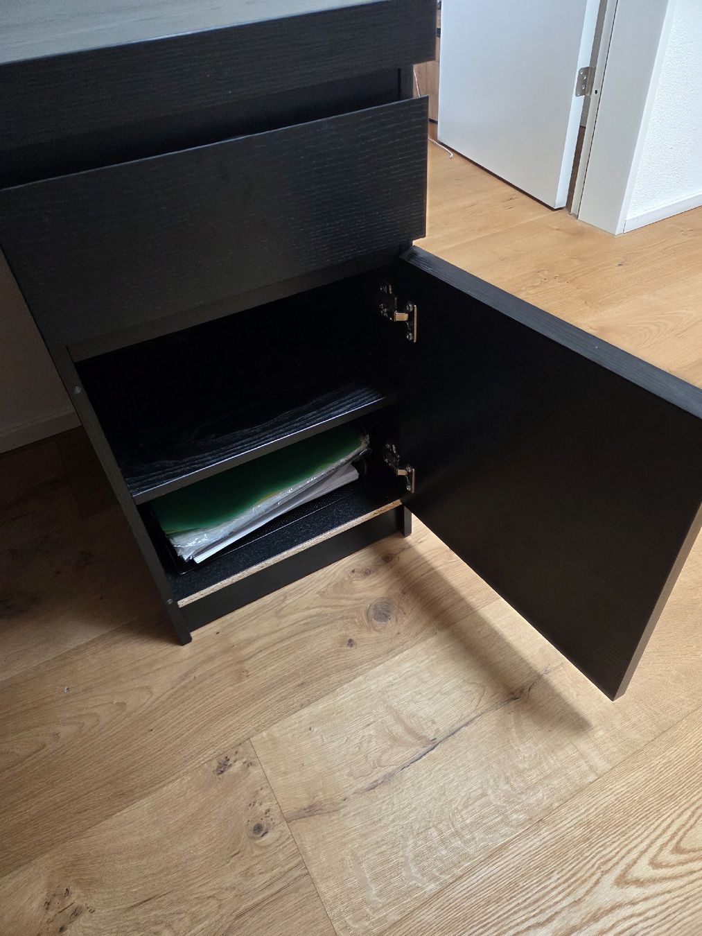Ikea Scrivanie: Schreibtisch Ikea Malm – Usato da Lostorf venduto da Mir_gqg8