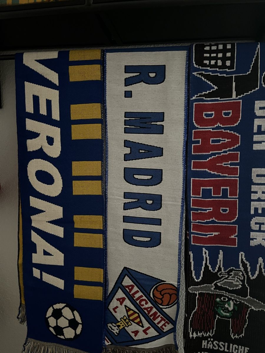 Foulard & Sciarpe: Fussball Schalen – Usato da Dielsdorf venduto da kunaguero10 1