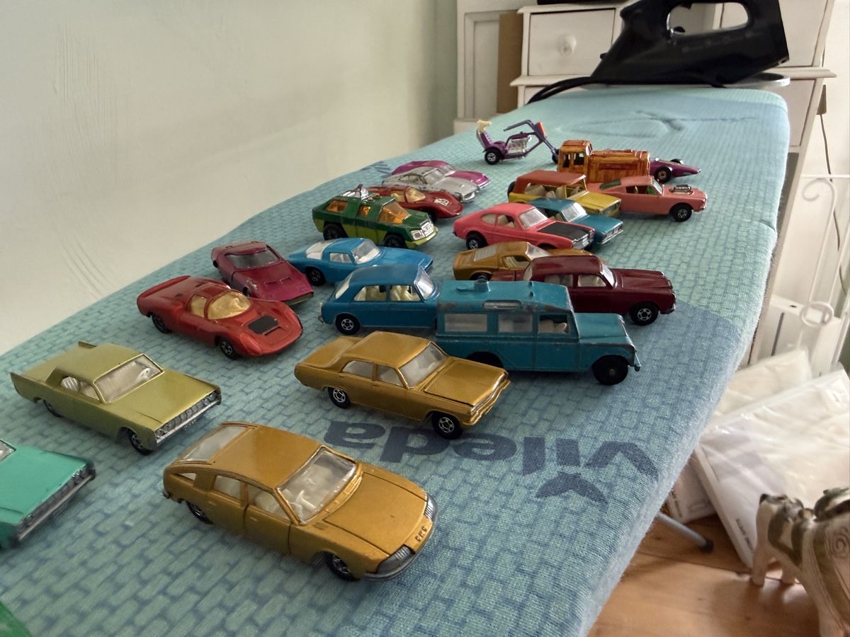 Matchbox Voitures modèles: Konvolut älterer Matchboxautos – D'occasion à Dielsdorf par bambus1