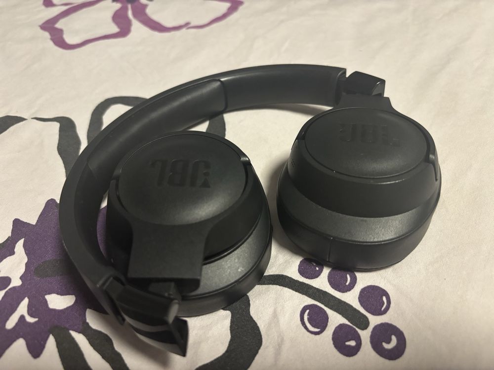 JBL Kopfhörer: Casque audio Bluetooth Noir JBL – Gebraucht aus Ipsach von iam_7k2t