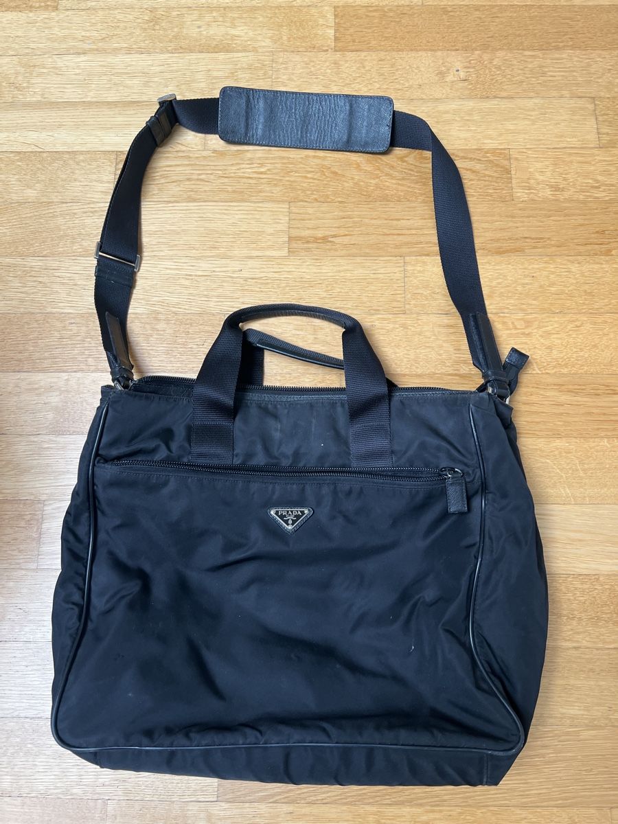 Prada Valigie & Borse: Prada Laptoptasche nylon schwarz – Usato da Zug venduto da mon_77 3