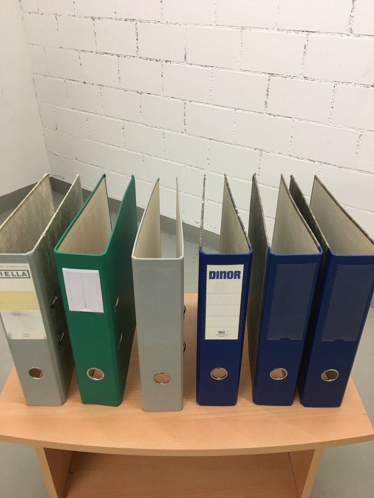 Ordner: Bundes-Ordner und Sichtmappen – Gebraucht aus Wangs von cgu01