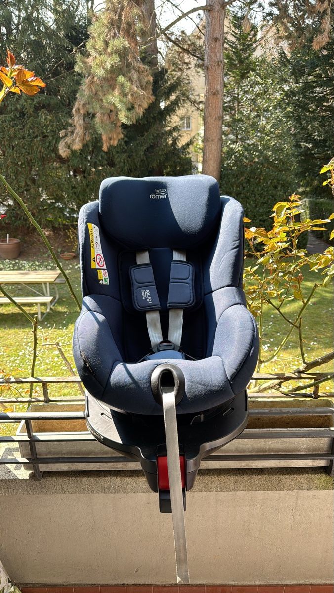 Seggiolini per auto: Autositz Britax Römer DUALFIX M i-SIZE – Usato da Zürich venduto da Accent444