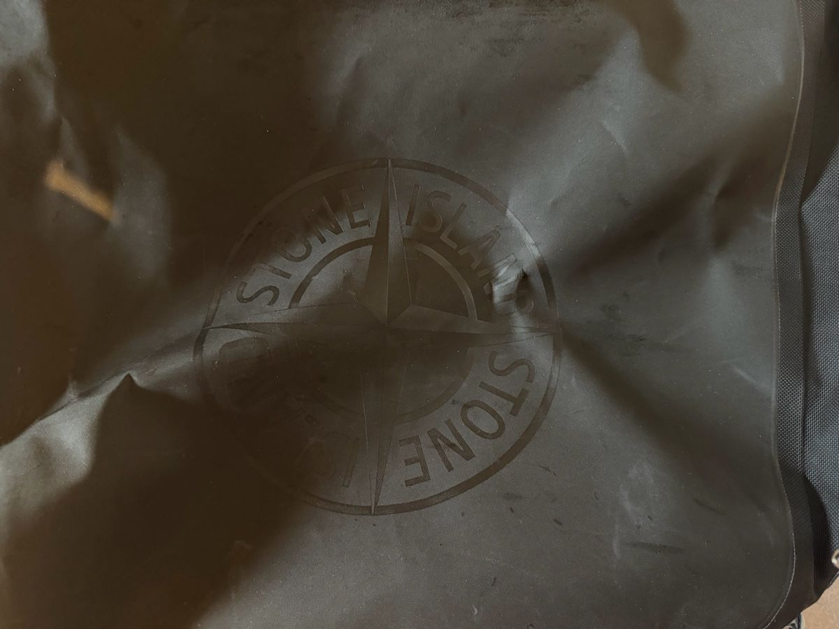 Taschen: Stone Island Tasche – Gebraucht aus Merlischachen von Blueangel69