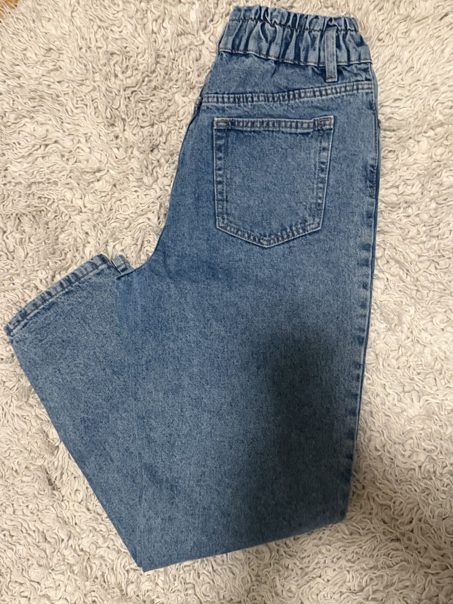 Jeans: Jean décontracté taille élastique, parfait pour l'automne – Gebraucht aus La Chaux-de-Fonds von Sabinchenn 4