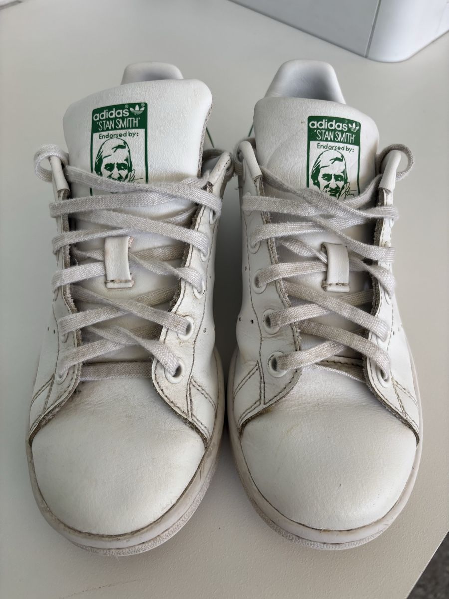 Adidas Scarpe da uomo: Adidas Stan Smith blanches taille 35.5 bon état – Usato da Sion venduto da tchana77 1