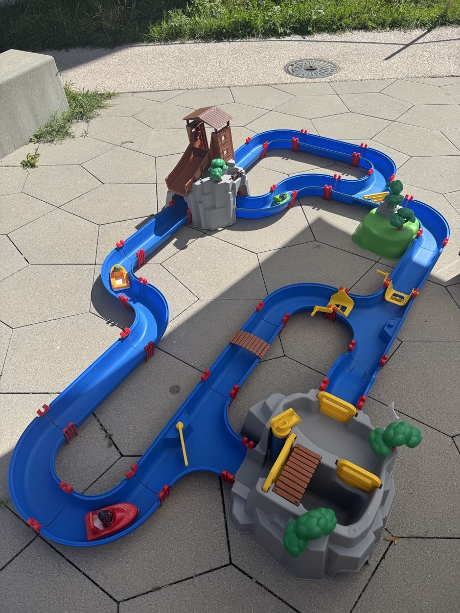 Aquaplay Giocattoli: Aquaplay Wasserbahn (zwei kombinierte Sets) – Usato da Zürich venduto da eliirs 8