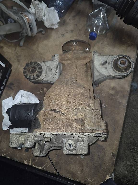 Tutti pezzi di ricambio auto: Mitsubishi Evo 10 RS Differential – Usato da Döttingen venduto da alfisti124 2