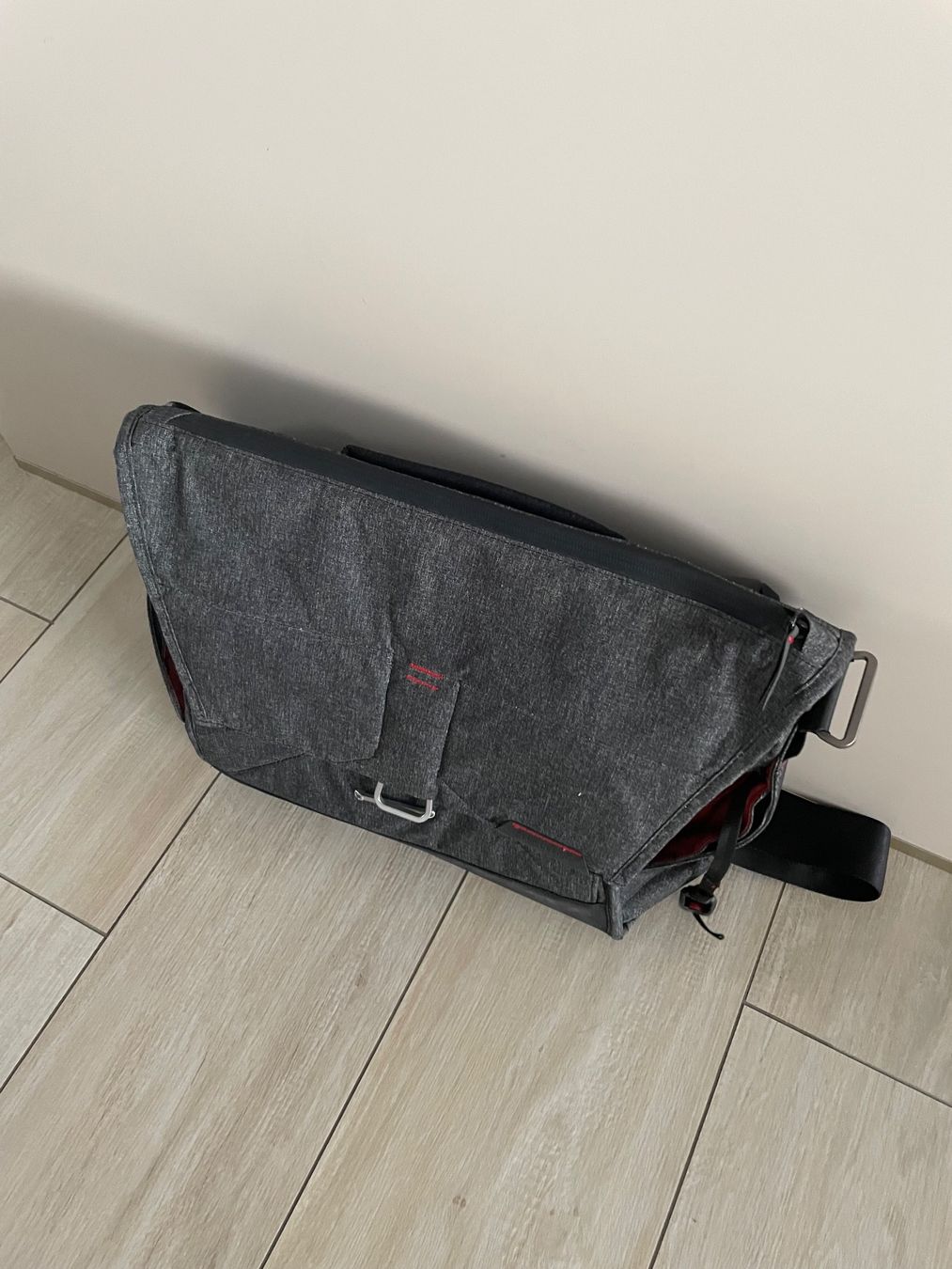 Taschen: Peak design everyday messenger – Gebraucht aus Vesenaz von feichmuller 1