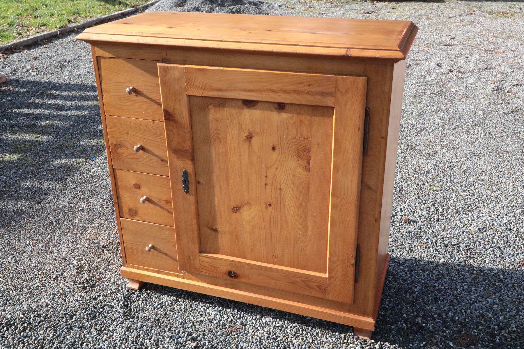 Cassettiere: Antike Schaffreite, Kommode, Sideboard, massiv Fichte – Usato da Lutzenberg venduto da Mulli48