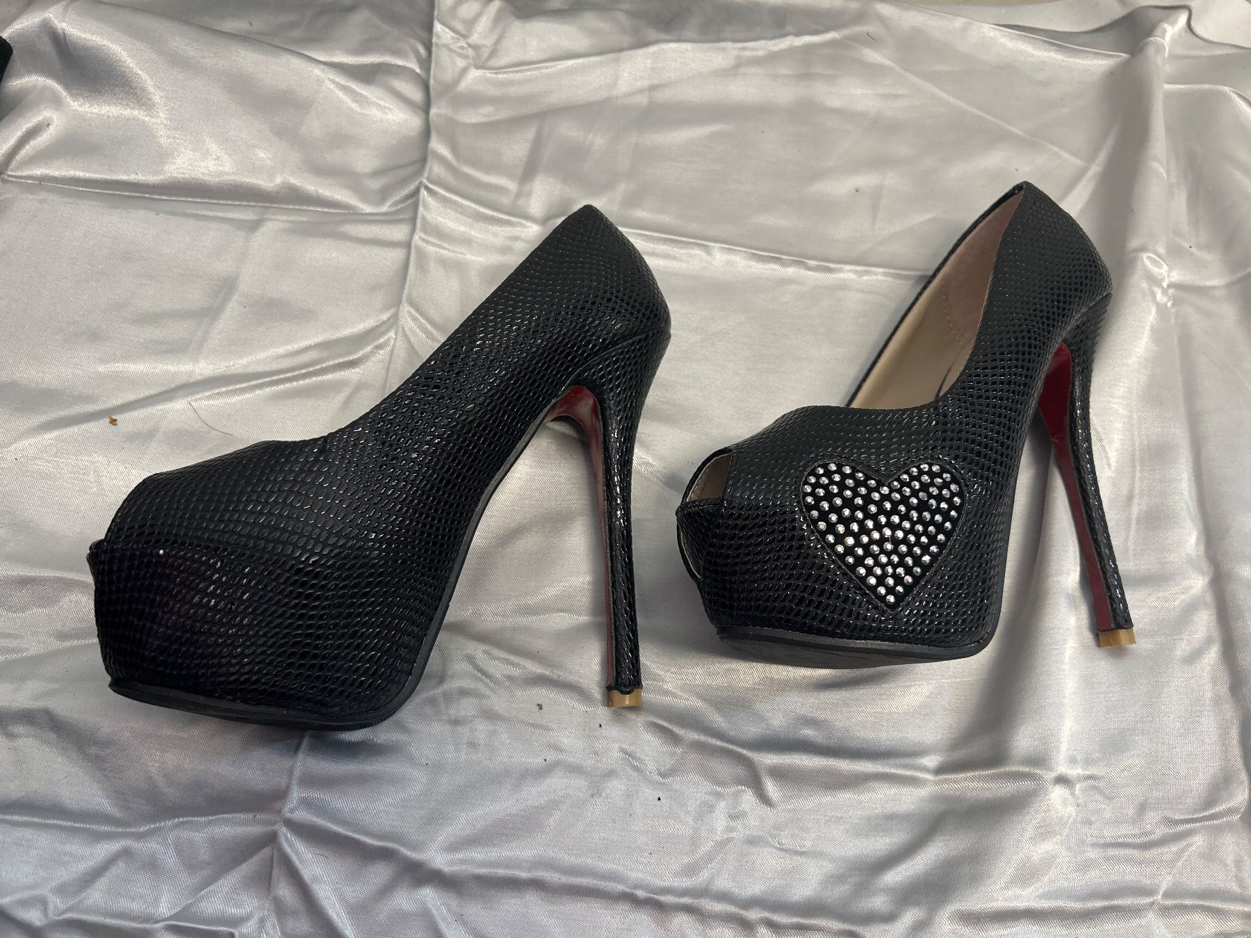 Scarpe da donna: Plateau Pumps Gr 35 Neu – Nuovo e nell'imballaggio originale da Regensdorf venduto da Spyke55 1