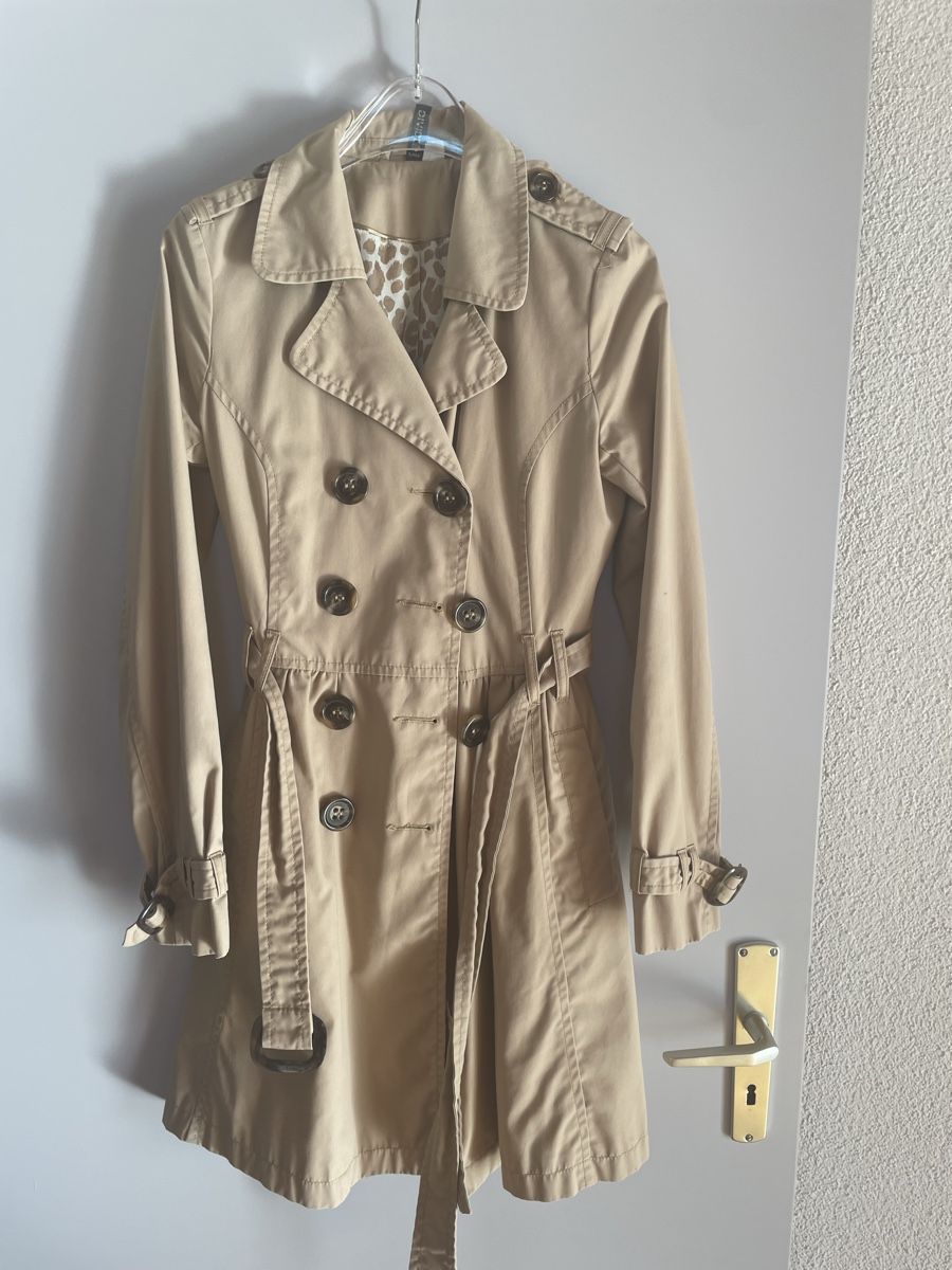 H&M Cappotti: Trenchcoat beige – Usato da Full-Reuenthal venduto da Mimi_1986 1
