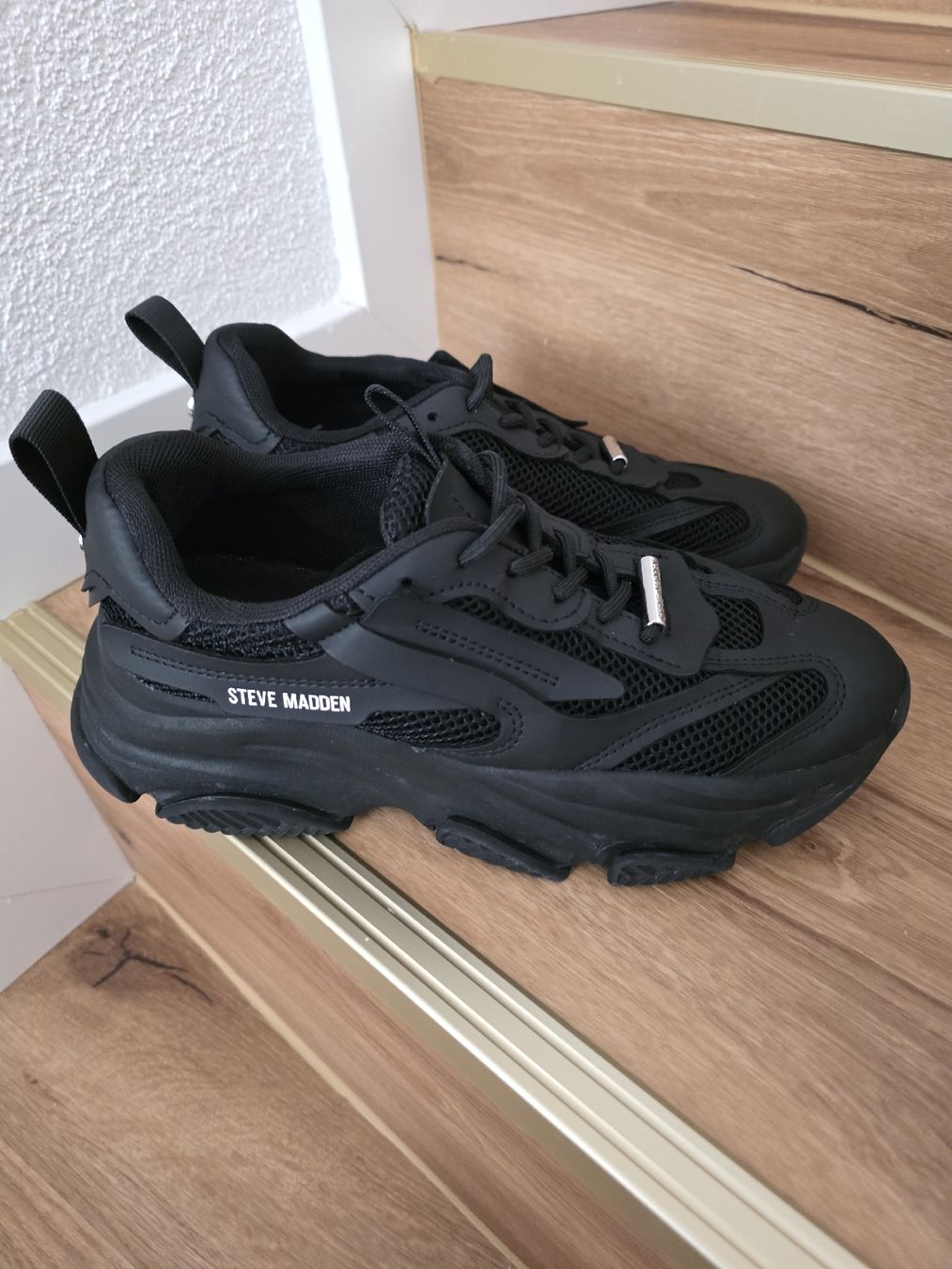 Steve Madden Chaussures femmes: Steve Madden Sneakers POSSESSION-E schwarz Gr. 38 – Neuf (Voir description) à Kloten par Suggus02