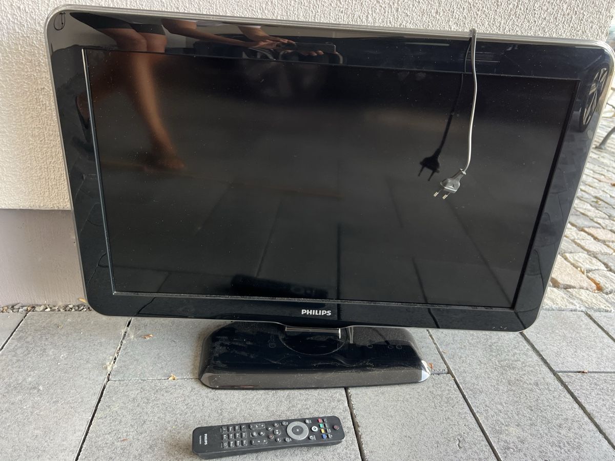 Philips Televisori: Fernseher Philips 32 Zoll mit zwei HDMI Eingängen – Usato da Thal venduto da Mary_lou 1