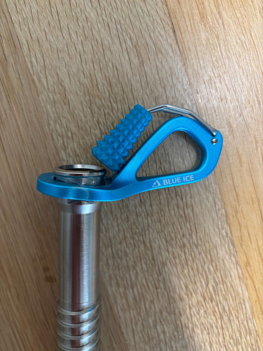 Alle Werkzeuge: Blue Ice Aero Eisschraube 16cm – Neu (gemäss Beschreibung) aus St. Gallen von sam_8fc9 1