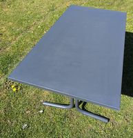 table Schaffner pliante en métal, dimensions 140 x 80 cm
