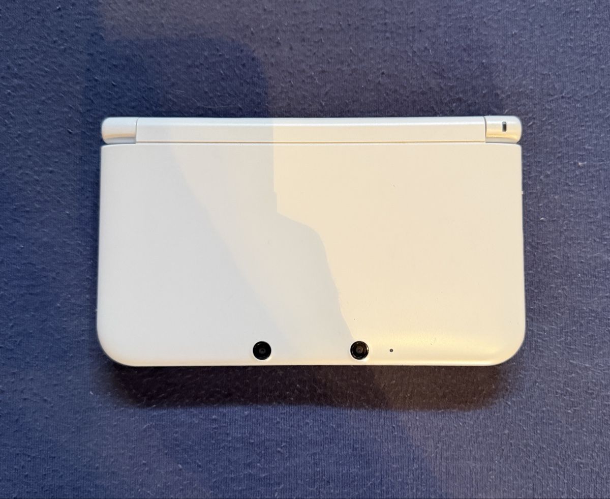 Nintendo Console: Nintendo 3DS XL Weiss  – Usato da Zizers venduto da y6nn7ck 1