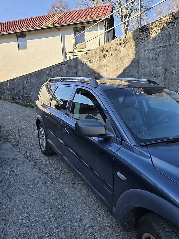 Automobili: Volvo xc 70 expertisé  – Usato da Couvet venduto da Pnobsy25 3