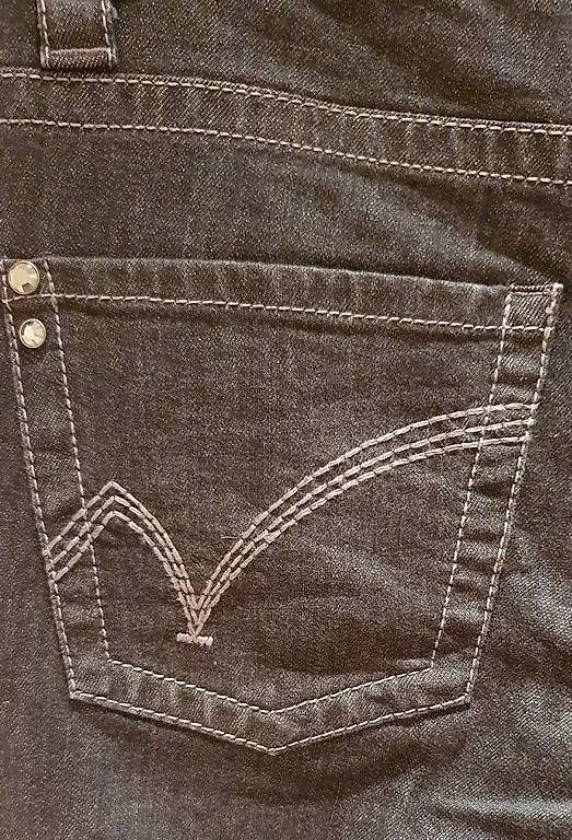 Cambio Jeans: NEU. CAMBIO Gerade Jeans , Gr. 40 – Nuovo (secondo la descrizione) da Unterentfelden venduto da LookoutMt 4