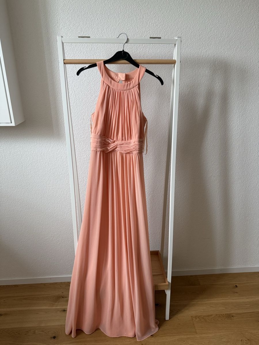 Kleider: Abendklein Peach, Size S – Gebraucht aus Jona von ZoemesArchive