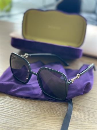 Gucci horsebid sunglasses