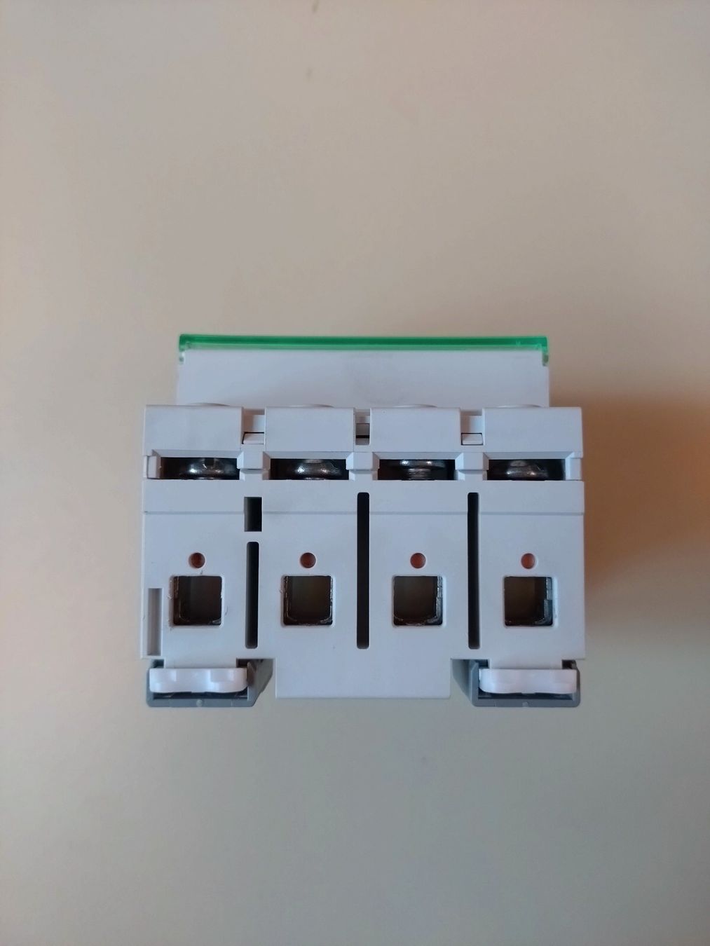 Componenti elettronici: Weber Uniline Fehlerstromschutzschalter 4P 25A – Usato da Illgau venduto da _Bergler_ 1