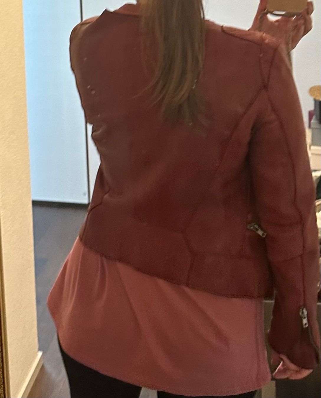 Maje Giacche: Bordeauxrote Lederjacke von maje – Usato da Dübendorf venduto da suv_7dsx 8