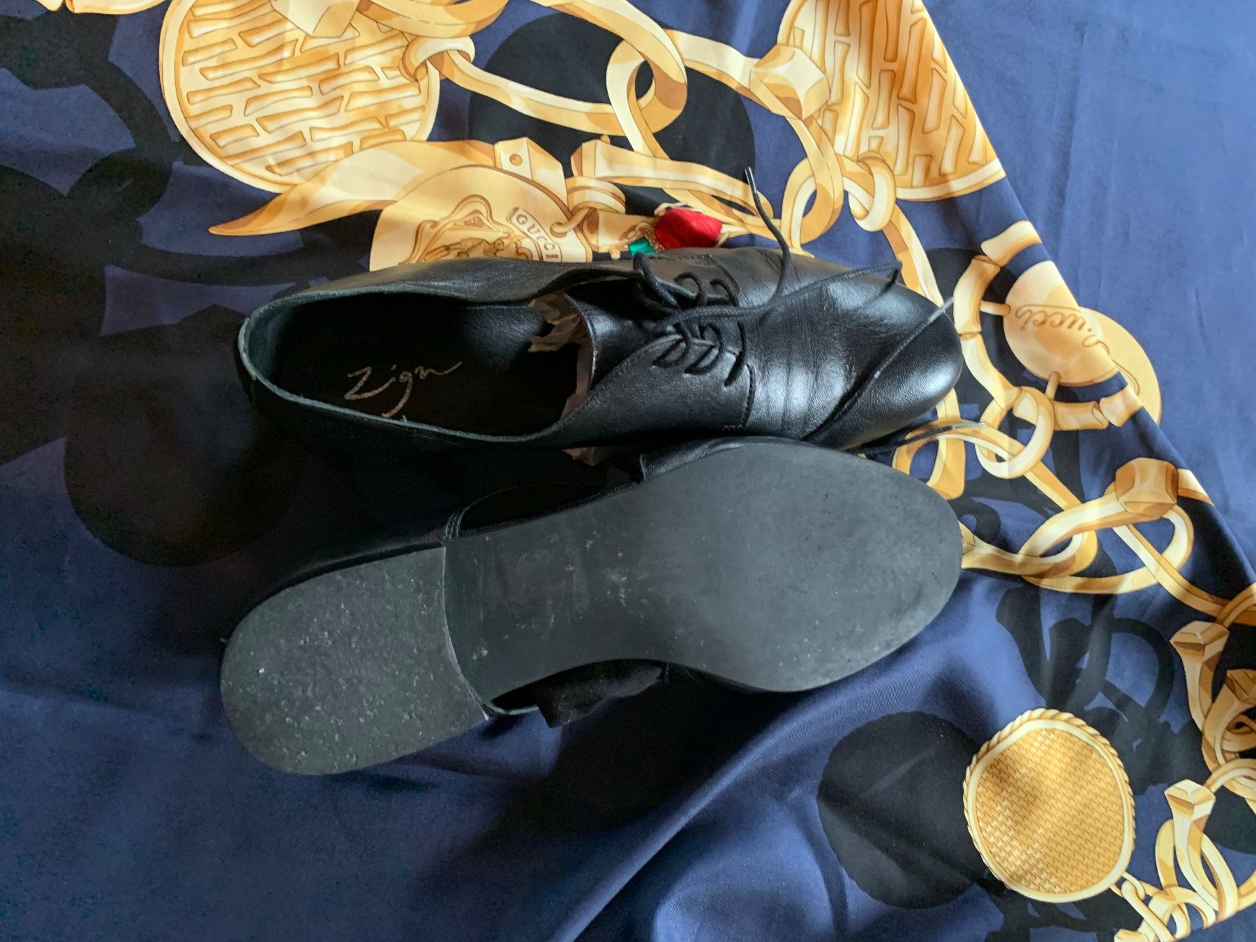 Damenschuhe: ZIGN Schnürschuhe Gr  41 Farbe: Schwarz Material: 100% Leder – Gebraucht aus Interlaken von Bona55 9