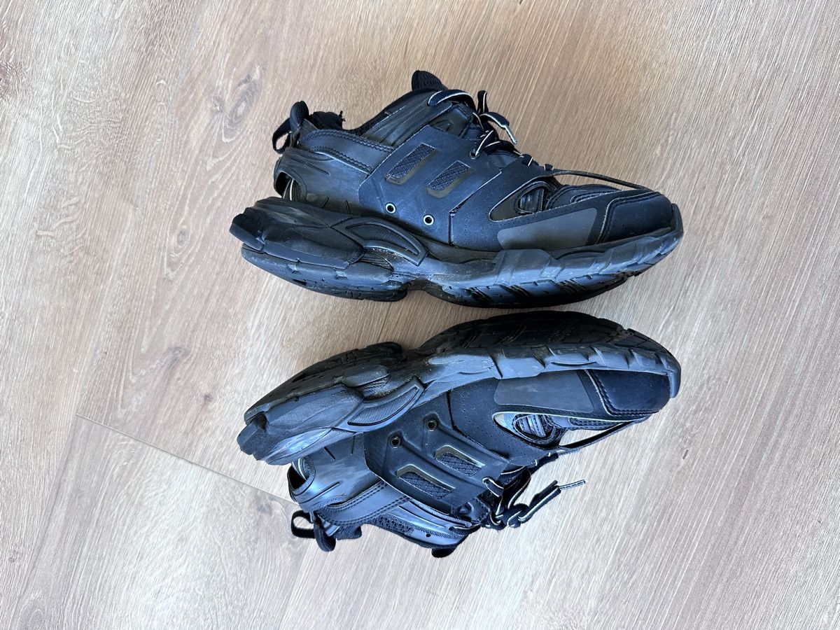 Balenciaga Scarpe da donna: Balenciaga Track Sneakers – Usato da Fribourg venduto da vale.vas 2