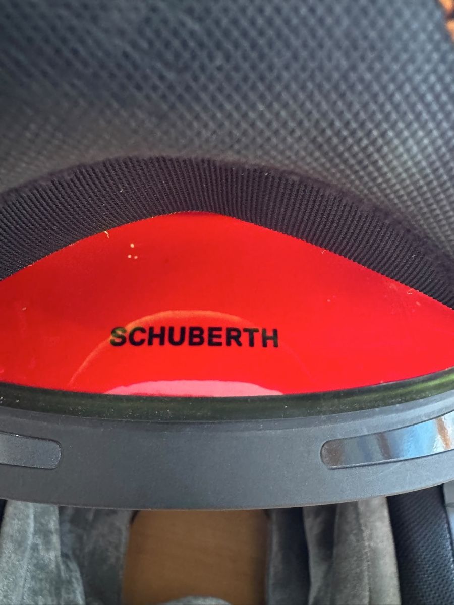 Schuberth Caschi & visiere: Motorradhelm Schuberth rot/weiss C4 Pro Klapphelm – Nuovo (secondo la descrizione) da Belalp venduto da egg_9yfm 4