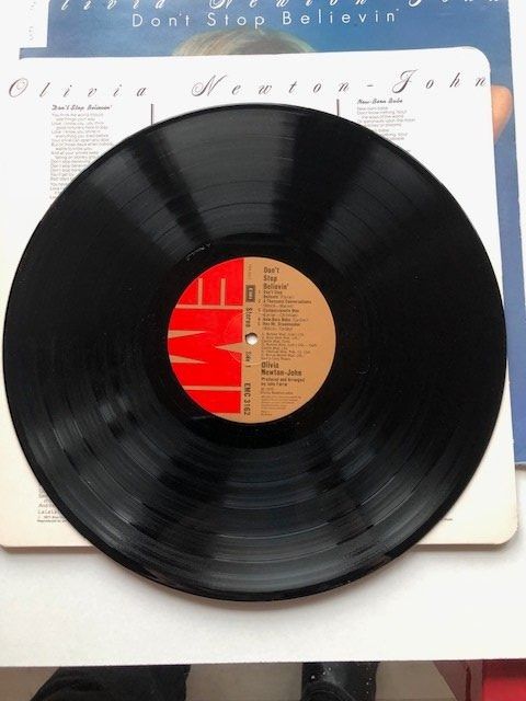 Vinyles: Olivia Newton John – D'occasion à Aarwangen par Jukebox3 3