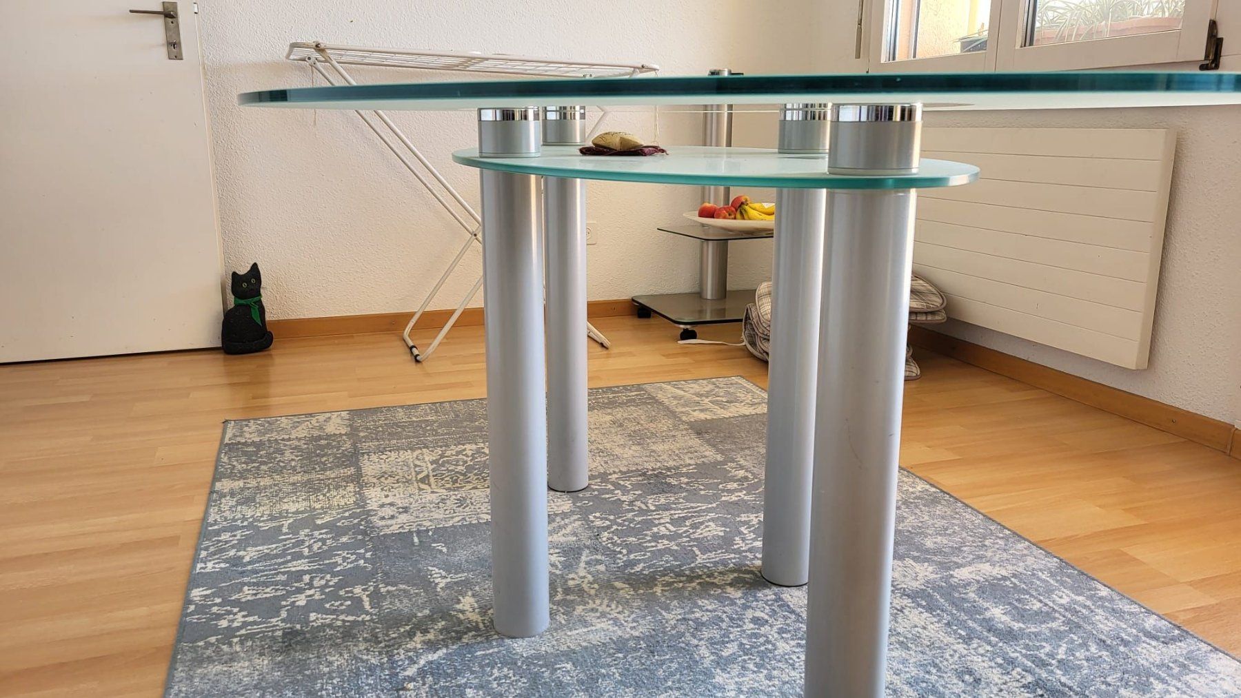 Tische: Glass-Esstisch – Gebraucht aus Vaduz von technotrade 2