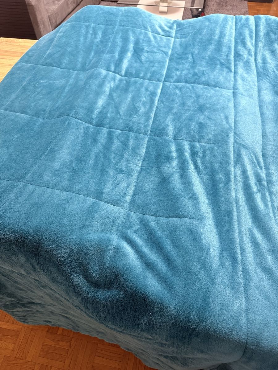 Coperte: Blaue Decke 250x250 - Sehr warm und gemütlich – Usato da Chur venduto da Pedro.Giesteira 6