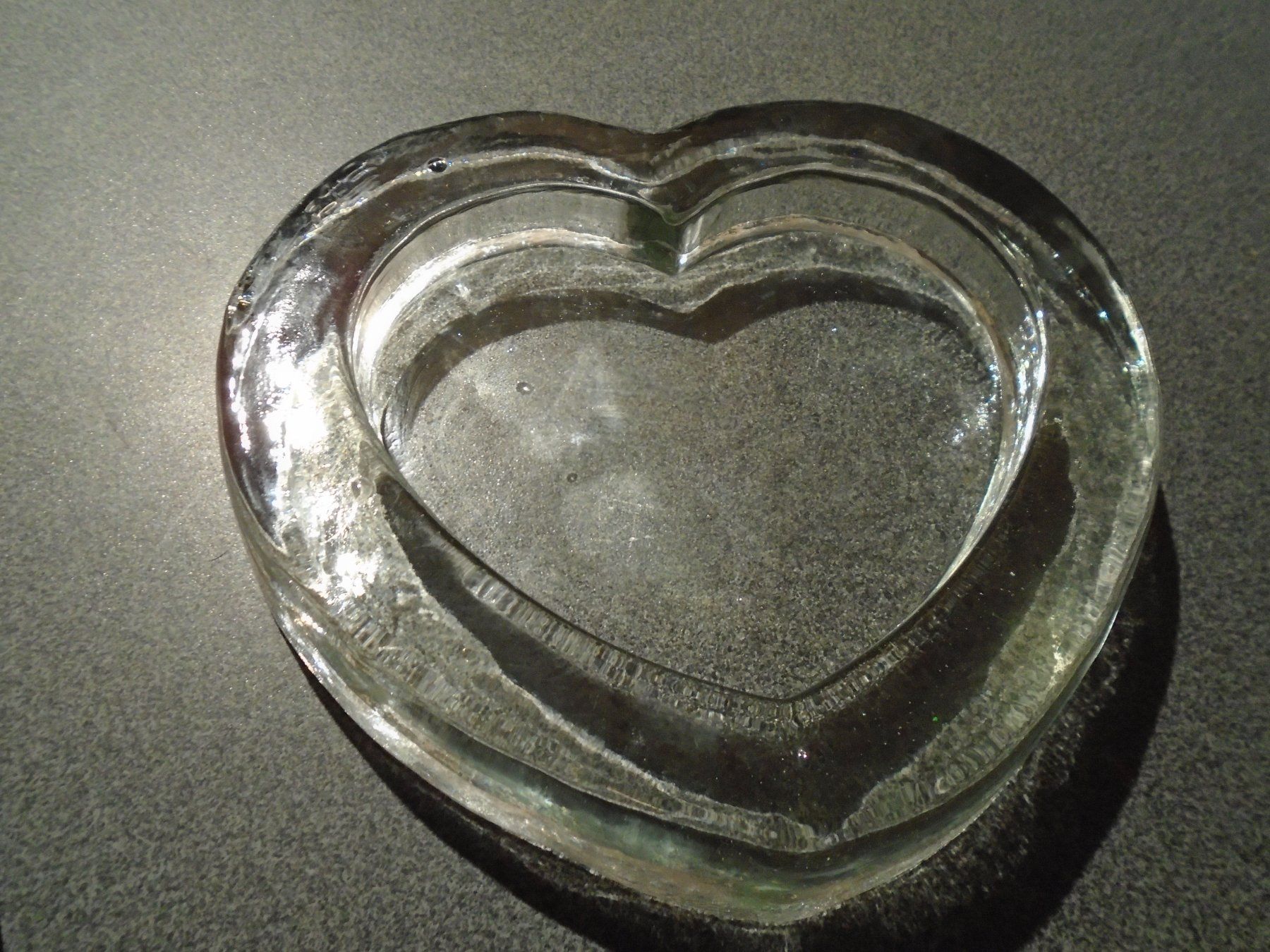 Ciotole: Schale Herz, Glas – Usato da Zürich venduto da abraxas1291