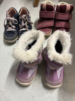Set mit 3 Kinderschuhen Grösse 23