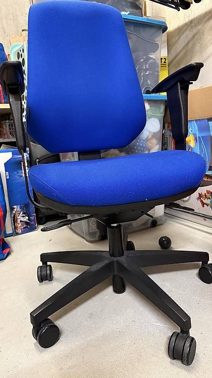 Sedie: Tergon Bürostuhl  CHF 50. – Usato da turbenthal venduto da spongi13 3