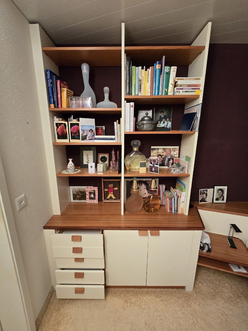 Lits: Schlafzimmer mit Schrank – D'occasion à Steinen par Stud2 2