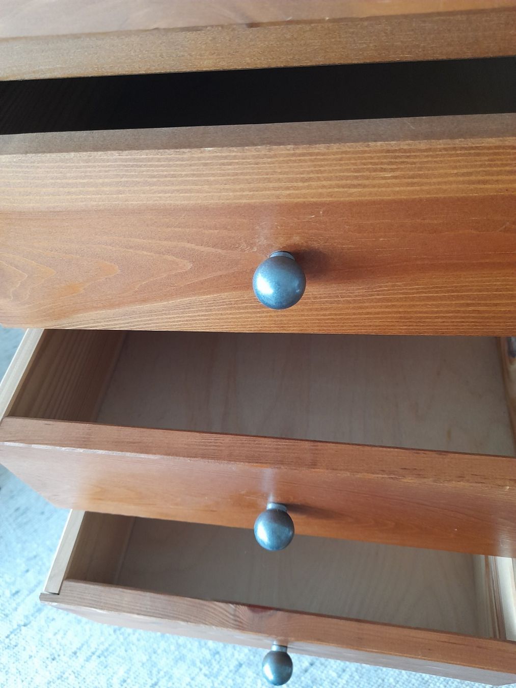 Commodes: Kommode Kiefer Massiv 7 Schubladen – D'occasion à Männedorf par Igel24 2