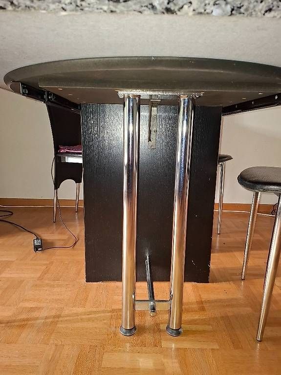 Tavoli: Esstisch ausziehbar  – Usato da Winterthur venduto da Raccoon01 1