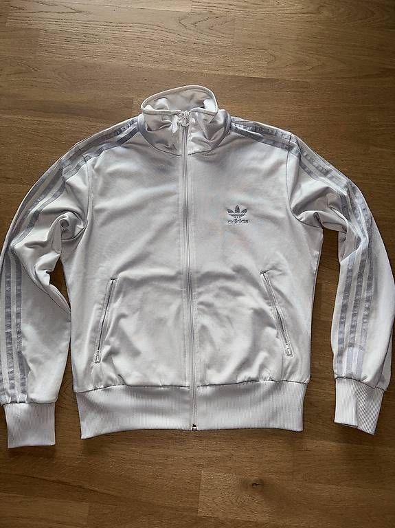 Adidas Vestes: Adidas Trainerjacke – D'occasion à Zizers par L.Berther
