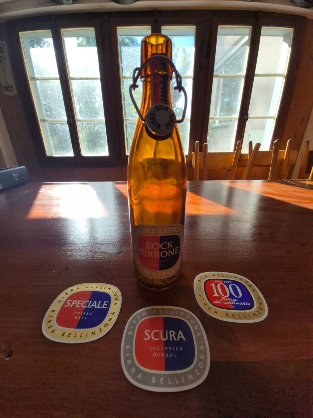 Verres, cruches & bouteilles: Bier Brauerei Bellinzona – D'occasion à St.Gallen par Stocken64