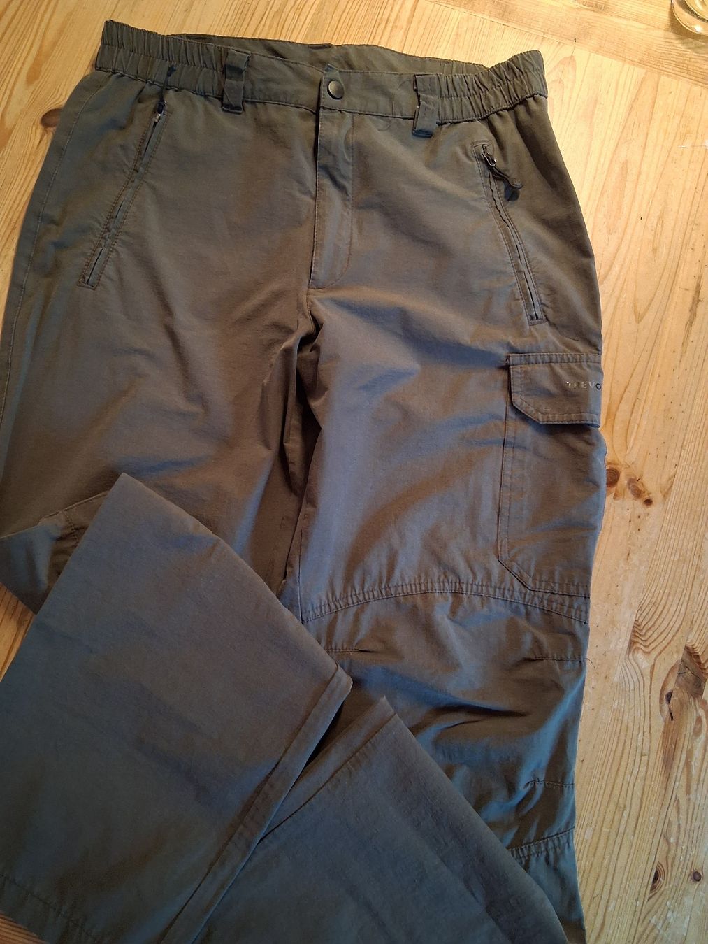 Trevolution Pantaloni: Trevolution Freizeithose 48 – Usato da Brittnau venduto da Gismo2012