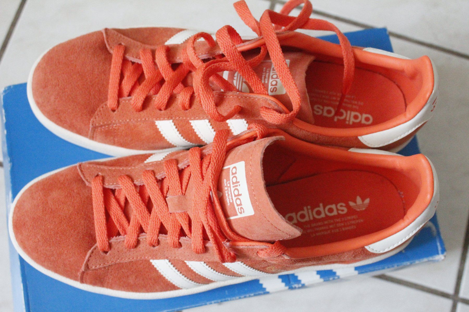 Adidas Scarpe da uomo: Adidas campus old model 43 1/3 – Nuovo e nell'imballaggio originale da Travers venduto da ColibriRoseOrange 2